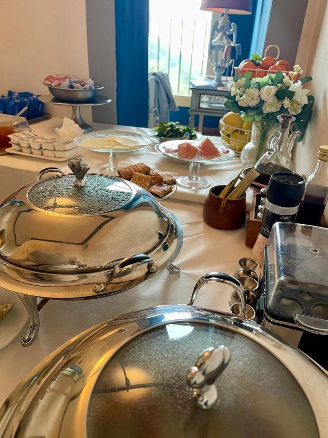 Quattro Gigli Hotel 蒙托伯里茵瓦亚 外观 照片