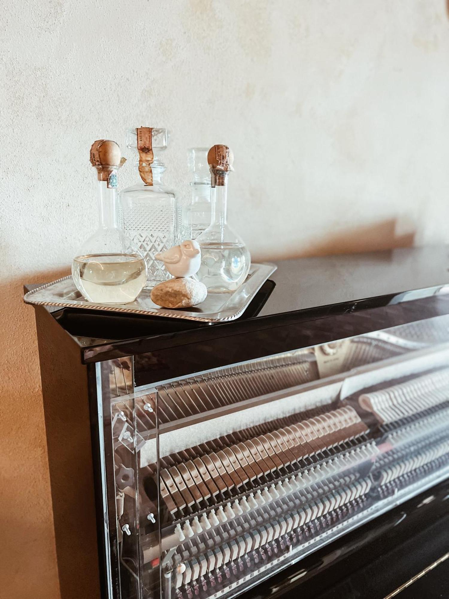 Quattro Gigli Hotel 蒙托伯里茵瓦亚 外观 照片